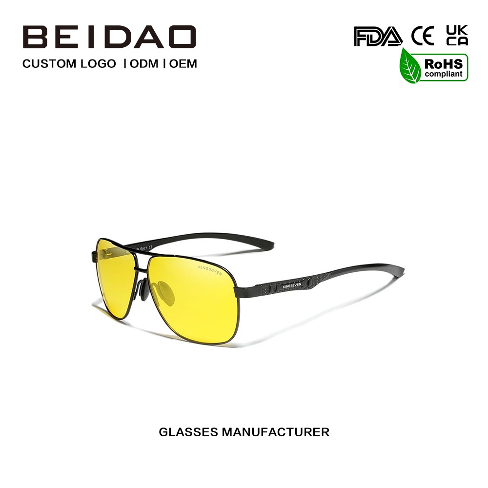 Gaueko ikuspegia Eskuz egindako eguzkitako betaurreko polarizatuak